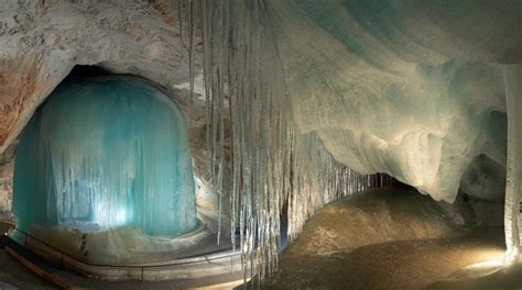 How To Visit Eisriesenwelt Ice Cave In Austria Ice Cave Cool Places