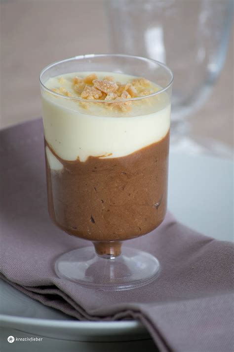 Chocolate and vanilla panna cotta recipe. Panna Cotta Mousse Au Chocolat Schichtdessert - kreativfieber