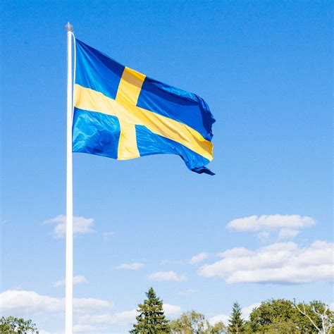 Svenska Flaggan Flaggstång Midsommar Fotograf Mattias Björlevik