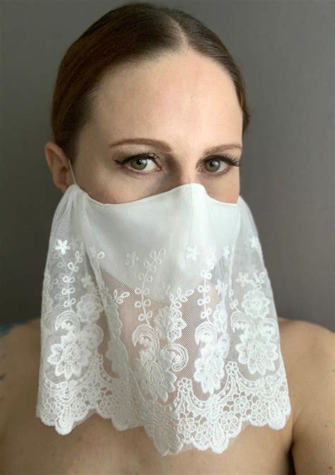 The Salomé White Lace Veil Face Mask 600 Thread Count