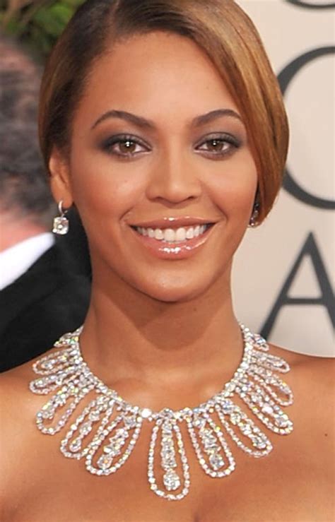 22 Best Celebrity Red Carpet Jewelry Looks Images On