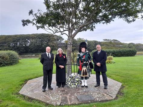Gardens of remembrance and books of condolence open in Thurso and Wick