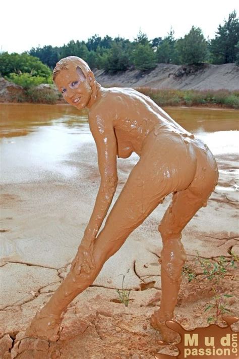 Naked Girls Covered In Mud Sexdicted