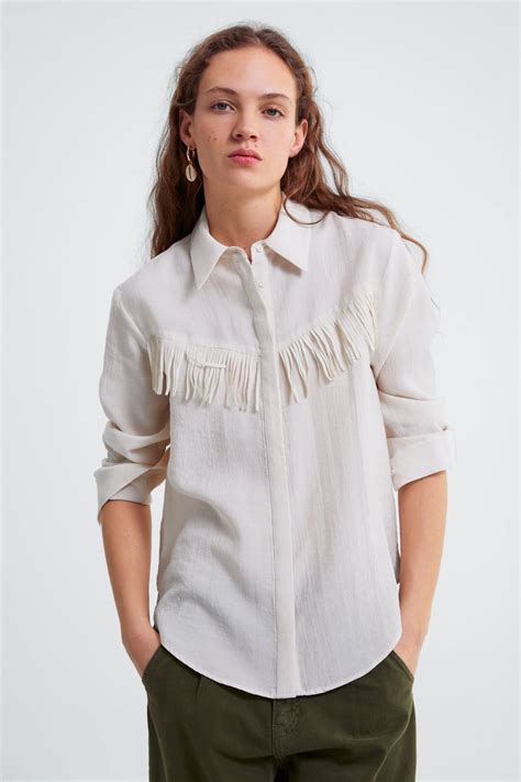 This Simple 16 Zara Shirt Is The Perfect Way To Adapt A New Trend Into