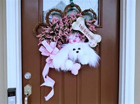 Paw Wreath With Or Without Customized Dog And Welcome Sign Etsy Pet