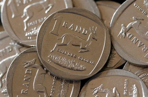 South African Rand Sell Off Escalates On Report About Alleged Arms