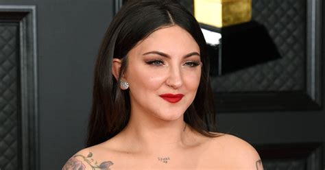 Julia Michaels Normalizing Body Hair Grammys Red Carpet 2021 Popsugar