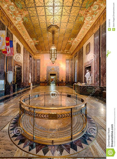 Baton rouge, louisiana, surprises visitors with not. Louisiana Memorial Hall editorial photo. Image of ...