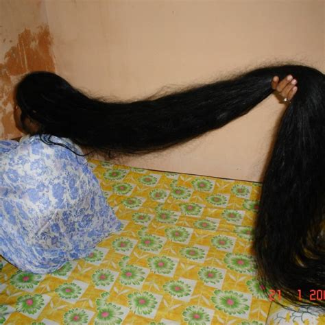 Introduction in india, long hair and femininity are synonymous with each other. U2 - FLOOR LENGTH HAIR PLAY VIDEO - 1