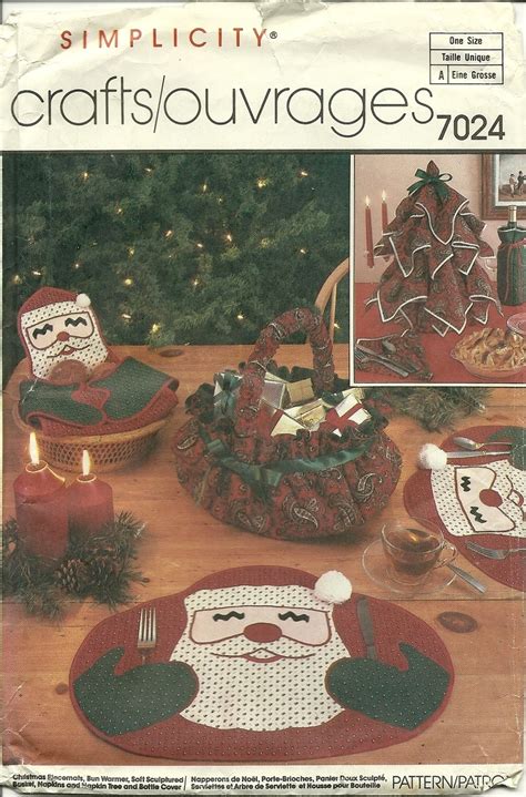 Simplicity Sewing Pattern 7024 Christmas Decorating New Uncut Sewing