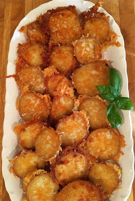 Put potatoes and garlic in lg pan. Parmesan Garlic Butter Red Potatoes | Norine's Nest