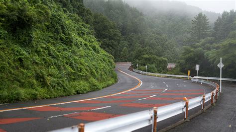 How To Find One Of Japans Best Driving Roads Just Two Hours Outside