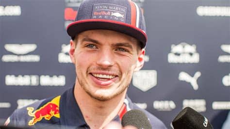 Max verstappen roars to spectacular victory in 70th anniversary grand prix. Max Verstappen: 'Stop met drama queenen over het klimaat ...