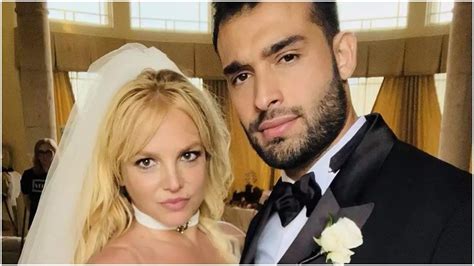 Britney Spears Shares Stunning Photos From Dreamy Wedding With Sam