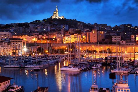 Ville de Marseille ≡ Voyage  Carte  Plan