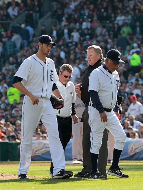 Tigers Thrown A Curveball With Fisters Injury Through The Fence Baseball
