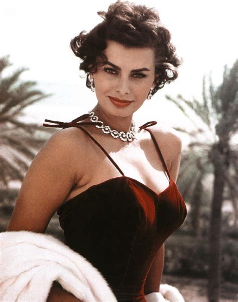 Sophia Loren Photos Hot