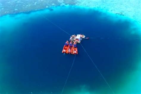 World’s Deepest’ Underwater Sinkhole Found In South China Sea Aquanerd