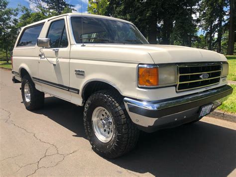 1990 Ford Bronco Xlt 4wd Automatic Great Condition 150k Wow