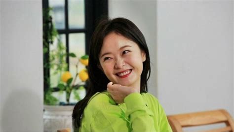 Sbs (tv 프로그램) 《런닝맨》(2010 ~ ) 유튜브 《지편한세상》 (2020 ~ ) 전소민 '런닝맨' 복귀…"새롭게 태어나" - 노컷뉴스