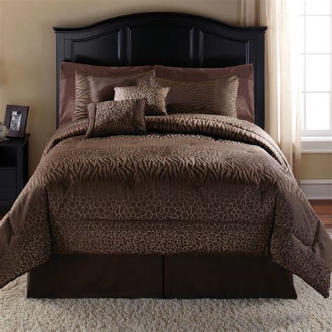 We offer a collection of sizes including king, queen, twin & more. Mainstays 7 Piece Safari Comforter Set, Full/Queen ...