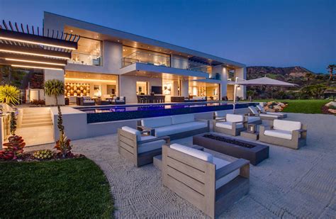 A 50 Million Malibu Mansion Brings Its Own Beach Mansion Global