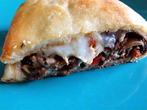 A site for keto recipes and ideas! Keto Cheese Steak Pizza Pocket | Recipe (With images ...