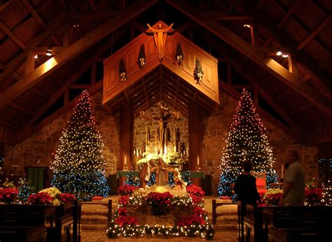 Church Scenes At Christmas Christmas Photo 26601223