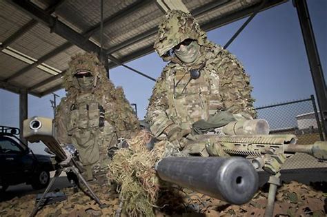 Australian Soldiers From The 2nd Commando Regiment Displaying Their Kit