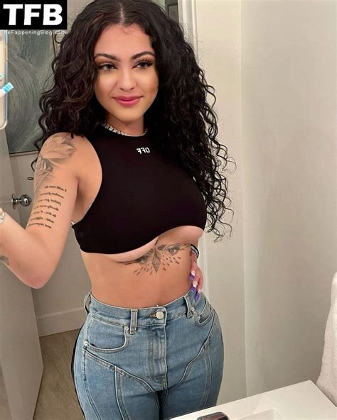 Malu Trevejo Shows Off Her Underboob Photos Onlyfans Leaked Nudes