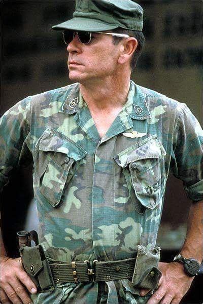 Tommy Lee Jones As General Waverly