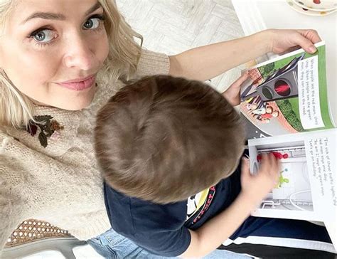 Holly Willoughby Shares Rare Photo Of Daughter And Fans Cant Stop
