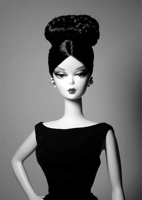 Romaniya Barbie Fashion Fashion Dolls Barbie Dolls
