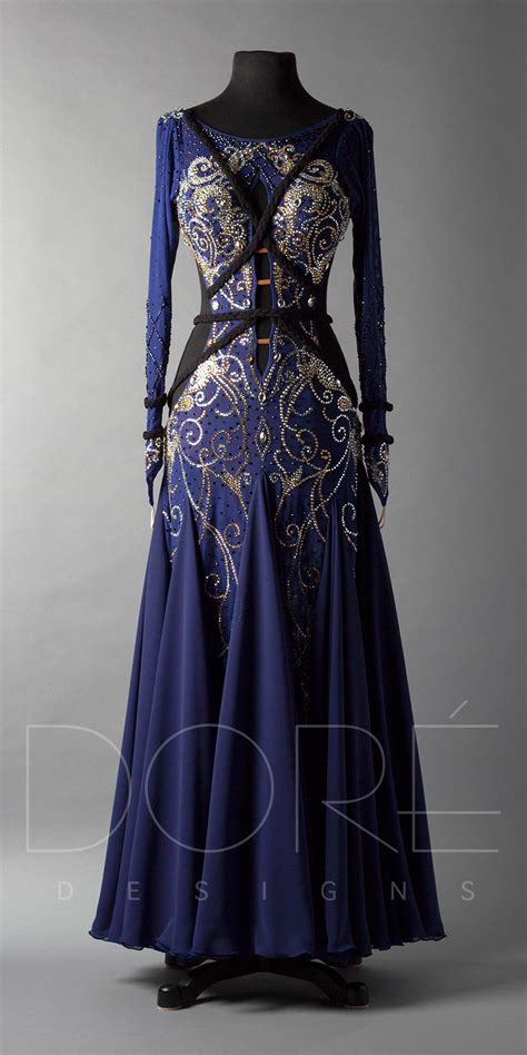 Pin By Dragonness Wyverna On Costumes Fantasy Gowns Fantasy Dress Gorgeous Dresses