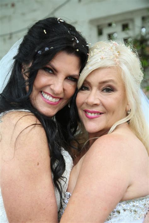 Sam Fox Marries Partner Of Six Years Linda Olsen In Lavish Essex Ceremony Metro News