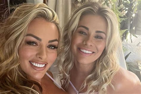 Mandy Rose And Paige Vanzant Become A Lingerie Tag Team Marca