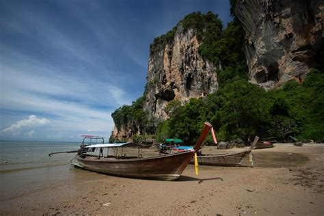 Tonsai Beach In Thailand Climbing Climate Facilities Trip Ways