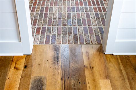 Random Width Hardwood Flooring Patterns Mixing Old And New Styles