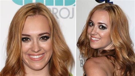 Heres An Interesting Eye Makeup Concept Andrea Bowen Is Sporting A
