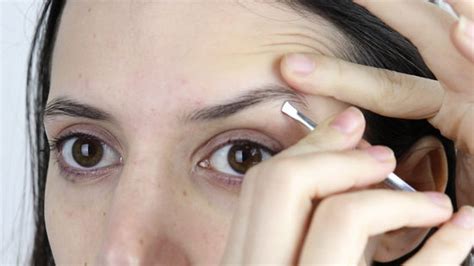 How To Pluck Eyebrows Without Pain Step By Step Videos
