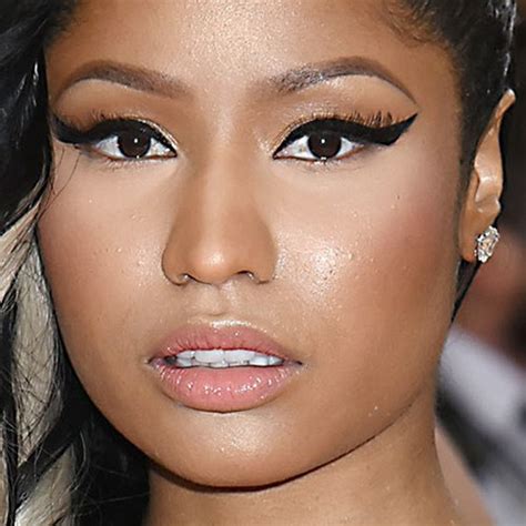 10 Nicki Minaj Makeup Up Close Background Ggg 4k