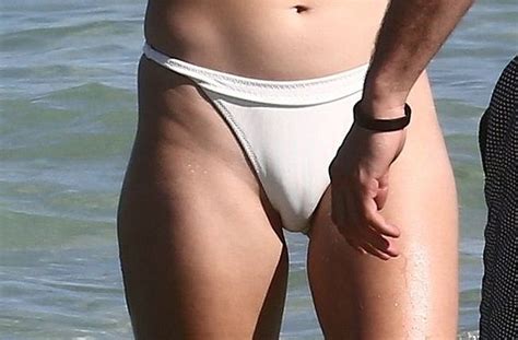 Hot Eugenie Bouchard Paparazzi White Bikini Cameltoe Shots On Fuckher