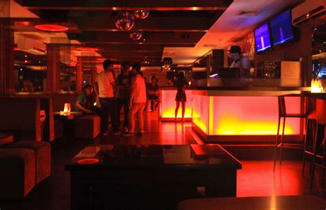 attics lounge and bar kemang jakarta100bars nightlife and party guide best bars and nightclubs