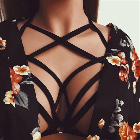 2017 New Style Hot Women Sexy Strappy Bra Summer Bage Halter Top Seamless Lingerie In Camisoles