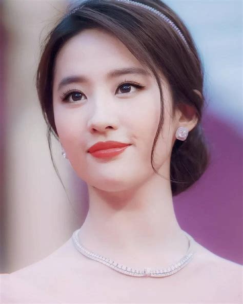 Ggfes On Instagram “ 刘亦菲” Beauty Women Star Beauty Beautiful Asian Women Harry Potter Movies