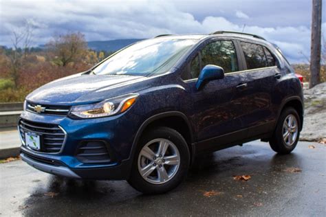 New 2020 Chevrolet Trax Lt Sport Utility In Duncan 139786 Island