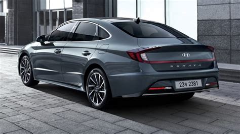 The solar panel is integrated into the roof panel for charging the batteries. Release Date For 2021 Australian Sonata : Explore the 2021 hyundai sonata, an undeniably stylish ...
