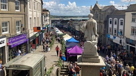Crowds Flock To Penzance For First Mazey Day Events Since 2019 Bbc News
