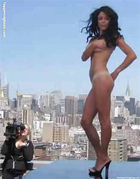 Bethenny Frankel Nude The Fappening Photo 1356259 FappeningBook