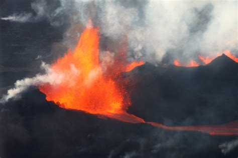 How To See The Volcano Eruption At Litli Hr Tur Iceland